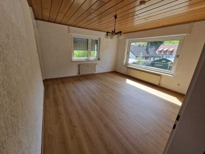 Helle 2-Zimmer Wohnung mit 66 m² mit Garage