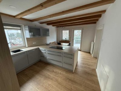 Großzügige 6-Zimmer Maisonette-Wohnung mit Balkon in Passau Neustift Klima Pelletheizung FBH