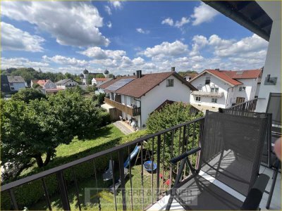 Schwindegg - Für die kleine Familie: Gepflegte 3-Zimmerwohnung mit Garage