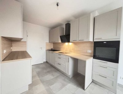 Helle 2-Zimmer Wohnung mit tollem Ausblick