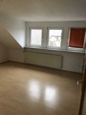 2 Zimmer-Küche-Bad, Dachgeschoss