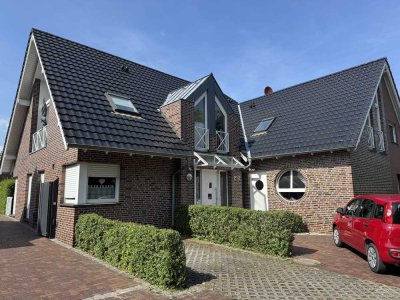 Stilvolle, gepflegte 3-Raum-DG-Wohnung mit gehobener Innenausstattung mit Loggia in Münster