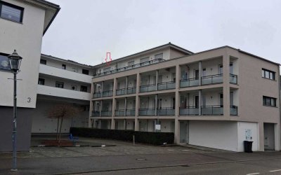 Helle 3-Zimmer 60 m² DG-Wohnung möbliert/teilmöbliert mit Balkon in 79346 Endingen