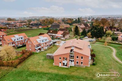 Ruhige Lage trifft modernen Wohnkomfort - barrierefrei & energieeffizient mit Carport