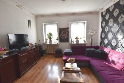 Genießen Sie Ihr Mehrgenerationenhaus mit Sonnenterrasse – inklusive gr. Garten, Garage & Waldanteil