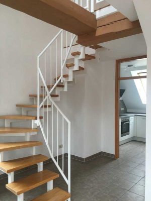 Modernisierte 3-Raum-Wohnung mit Balkon und Einbauküche in Saarbrücken