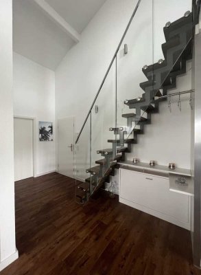 Stilvolle, geräumige und modernisierte 3,5-Zimmer-Wohnung mit Balkon und EBK in Hamm