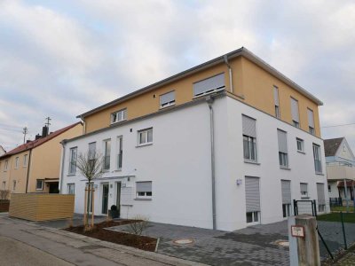 Schöne 3-Zimmer-Gartenwohnung in neuwertigem Gebäude
