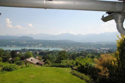 Gepflegte Mietwohnung mit Südbalkon und Ausblick auf die Karawanken und den Wörthersee!