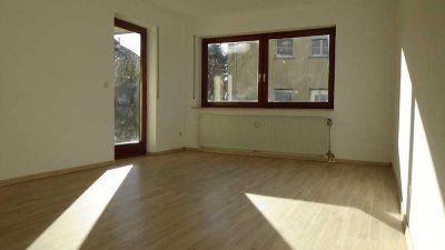 Erdgeschosswohnung mit Terrasse und Garten in Leonberg