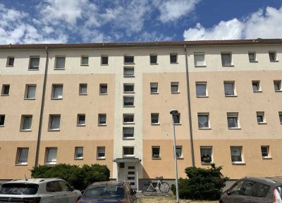 Geräumige 3-Raum Wohnung in Groitzsch bei Leipzig zu verkaufen.