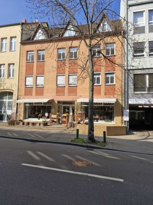 hier können Sie ein Mehrfamilienhaus in guter Lage mit guter Rendite, in gepflegten Zustand kaufen