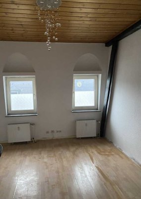 Ansprechende 3-Zimmer-DG-Wohnung in Krefeld
