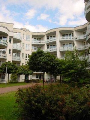 Kapitalanlage! Schicke moderne 2-Zimmer-Erdgeschoß-Wohnung mit Terrasse!