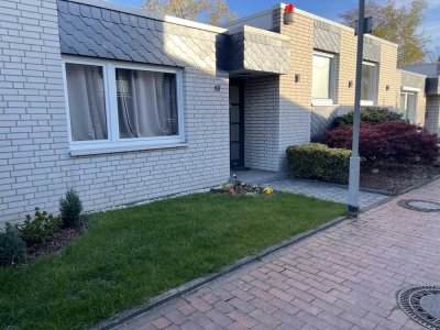 Moderner Bungalow 1 Reihe Wasserblick am Mittellandkanal