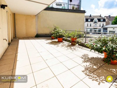 Dachterrasse. Barrierefrei. Moderne Eigentumswohnung in gepflegtem Hausensemble.