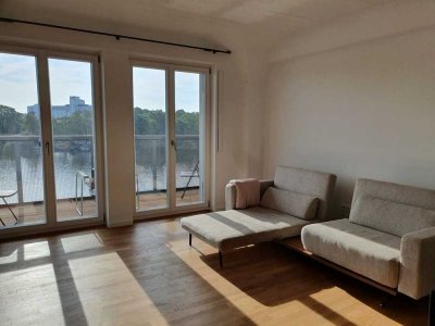 Panorama Wasserlage - möblierte 4 Zimmer Wohnung