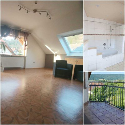 Sonnige Wohnung mit Balkon zum wohnen und arbeiten