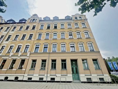 Praktisch geschnittene 2-Zimmer-Wohnung  mit Stellplatz im beliebten Bernsdorf