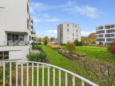 Hochwertige, helle Wohnung mit großem Balkon und Rheinblick