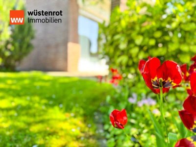 Freistehendes Einfamilienhaus mit Garten, Garage und Charme in ruhiger Lage