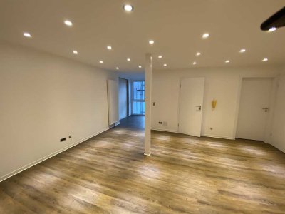 **Außergewöhnliche 3,5 Zimmer Wohnung**