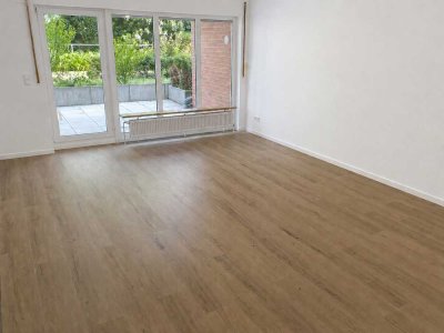 Stilvolle 2-Zimmer-Wohnung m. großer Süd-Terrasse in ruhiger Lage - Erstbezug n. hochwert. Sanierung