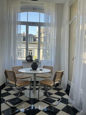 Exklusiv geschnittene 2-Zimmer-Wohnung mit Sonnenbalkon & hochwertiger Ausstattung