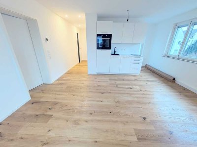 Soeben modernisierte 2-Zimmerwohnung mit Einbauküche in Kaltental