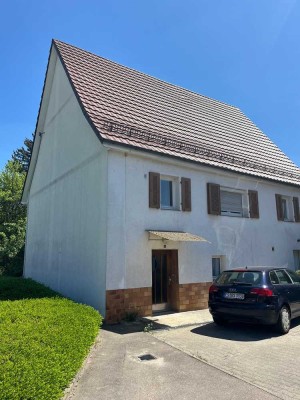 1300 € - 100 m² - 4.0 Zi.