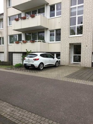Große helle 1-Zimmerwohnung mit Einbauküche in ruhiger und grüner Wohnlage zu vermieten
