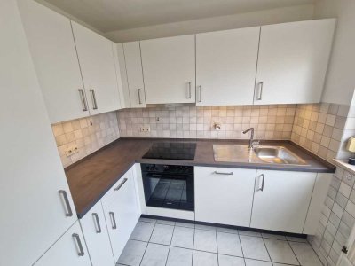 Neu renoviert: 3,5-Zimmer-Erdgeschosswohnung mit neuer EBK in Mühlacker