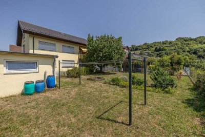 Zuhause in Weingarten- Großzügiges Zweifamilienhaus mit Gartenidylle