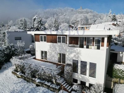 Bauhausvilla in exzellenter Lage von Königstein/Falkenstein mit Skyline - Blick - Garantie!
