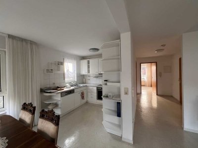 2,5-Raum-Wohnung mit Balkon und Einbauküche in Schorndorf - provisionsfrei