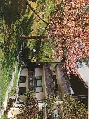 Gepflegte 2,5-Zimmer Wohnung mit Gartenmitbenutzung in Aschau im Chiemgau