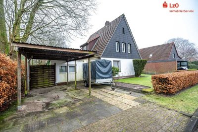 Zweifamilienhaus in schöner Lage