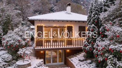 Mediterraner Bungalow im Wienerwald bei Klosterneuburg – ein Schatz der 70er zum Wiederentdecken