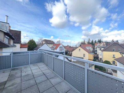 Geräumige Wohnung in zentraler Lage von Ludwigsburg ++großer Balkon++EBK++