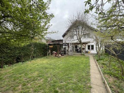 Attraktives Großzügiges Mehrgenerationenhaus mit Garten