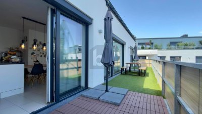 TOP LAGE BEIM KRANKENHAUS MIT 28 QM SONNIGEM BALKON U. 2 BADEZIMMERN