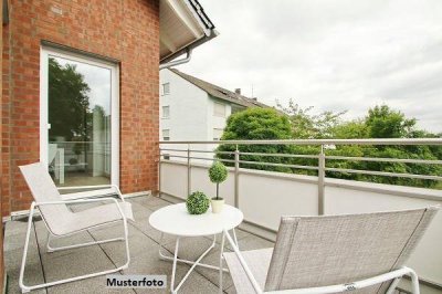 3-Zimmer-Dachgeschoßwohnung mit Balkon