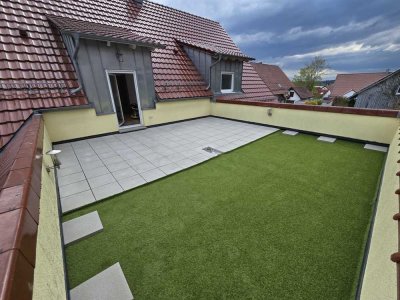 1360 € - 136 m² - 4.0 Zi.