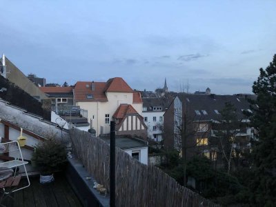 außergewöhnliches Dachatelier mit schöner Dachterrasse in Patrizierhaus, Stadtmitte