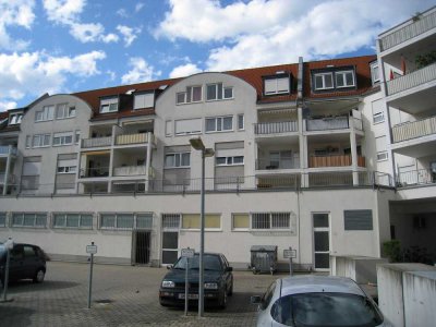 2 Geschossige Wohnung mit Balkon über den Dächern von Worms