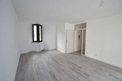 Krefeld City! Modernes Apartment zu vermieten