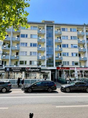 Helle 2 Zimmer Wohnung MA Augustaanlage 45 qm