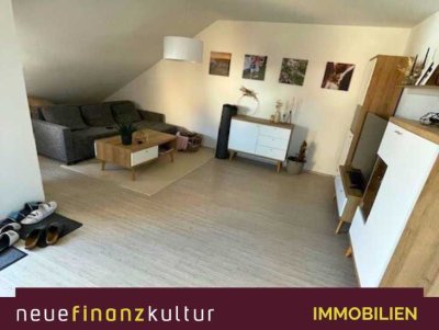 wunderschöne Neubau Wohnung mit Balkon