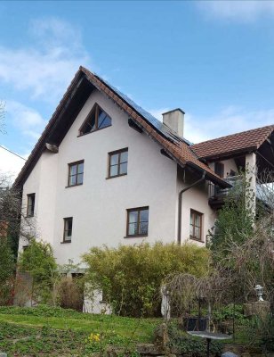 Traumhaus mit grossem Garten und Doppelgarage zu vermieten