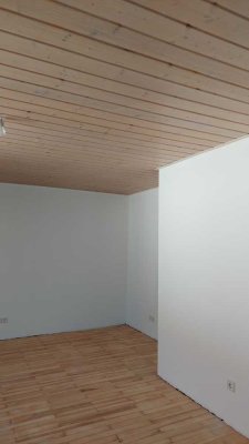 950 € - 75 m² - 3.0 Zi.